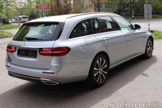 Mercedes-Benz E E 300e PLUG-IN HYBRID KOM 2021