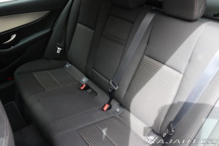 Mercedes-Benz E E 300e PLUG-IN HYBRID KOM 2021