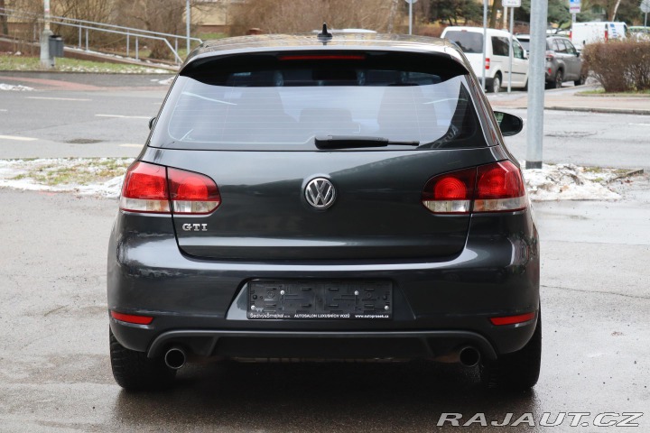 Volkswagen Golf GTI 2.0TSI 147kW S 2011