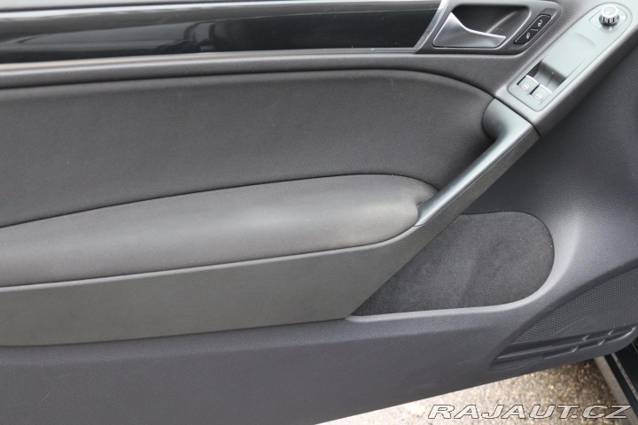 Volkswagen Golf GTI 2.0TSI 147kW S 2011