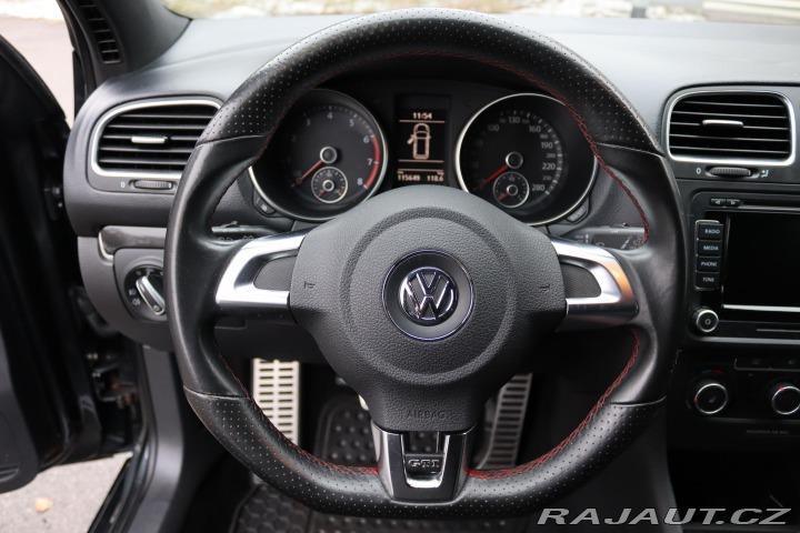 Volkswagen Golf GTI 2.0TSI 147kW S 2011