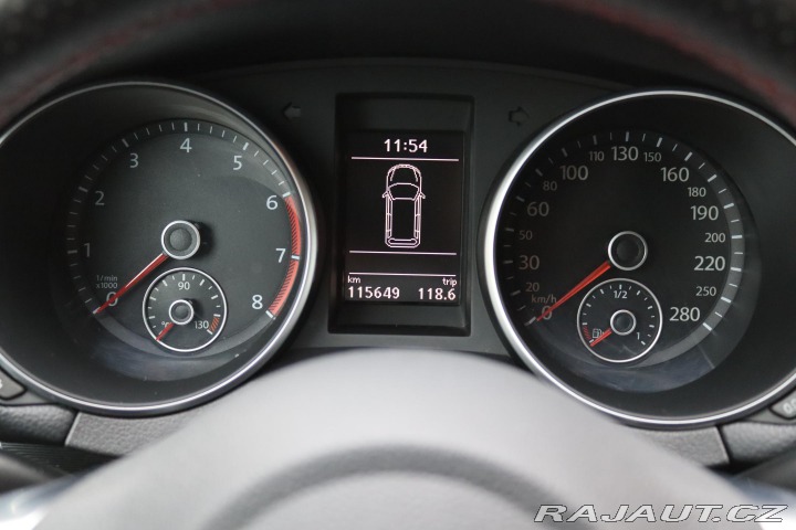 Volkswagen Golf GTI 2.0TSI 147kW S 2011