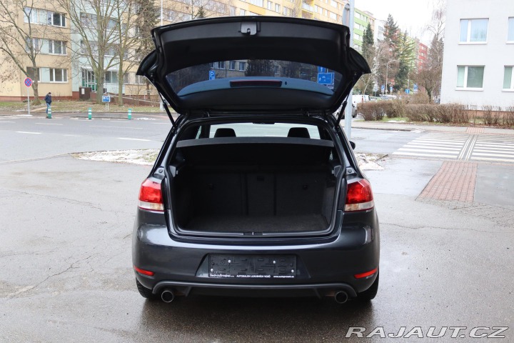 Volkswagen Golf GTI 2.0TSI 147kW S 2011