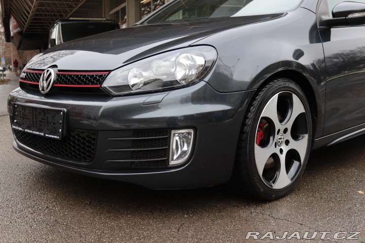 Volkswagen Golf GTI 2.0TSI 147kW S 2011