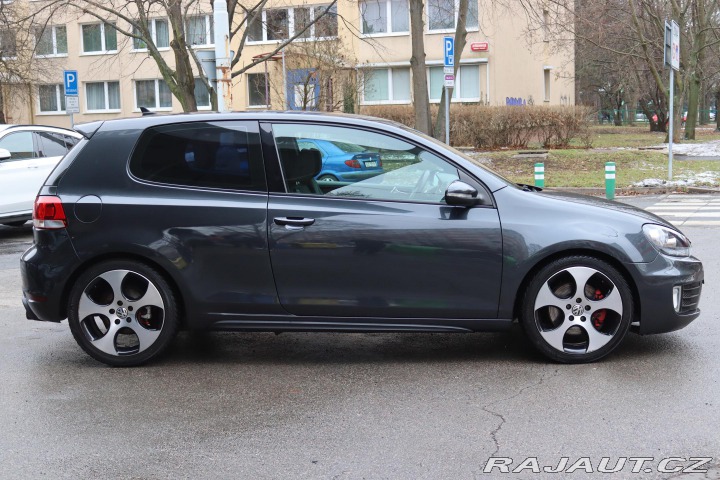 Volkswagen Golf GTI 2.0TSI 147kW S 2011