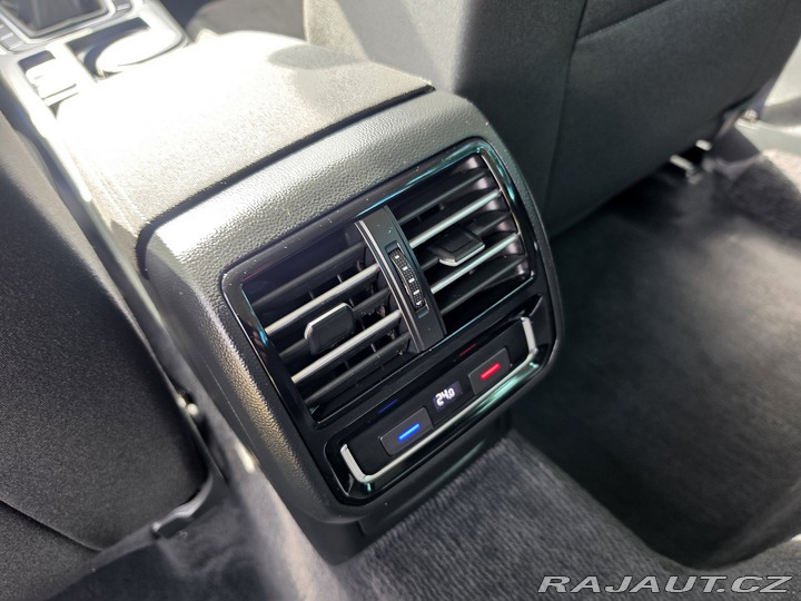 Volkswagen Passat B8 COMFORT 1.4 TSI 92 KW 2016