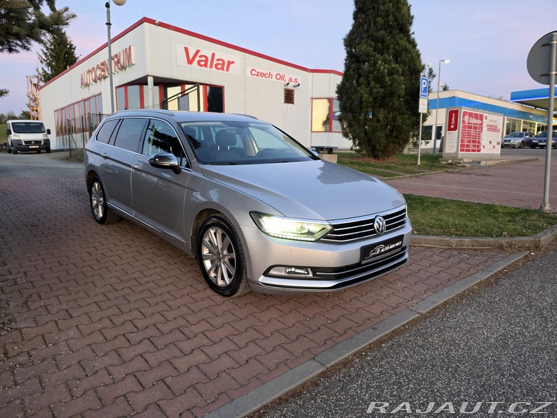 Volkswagen Passat Passat HIGHLINE 2.0 TDI 1