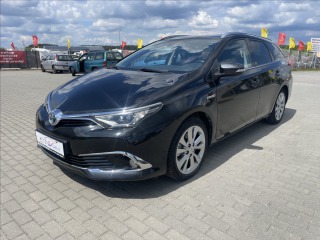 Toyota Auris 1,8 i 73kw Hybrid e-CVT b
