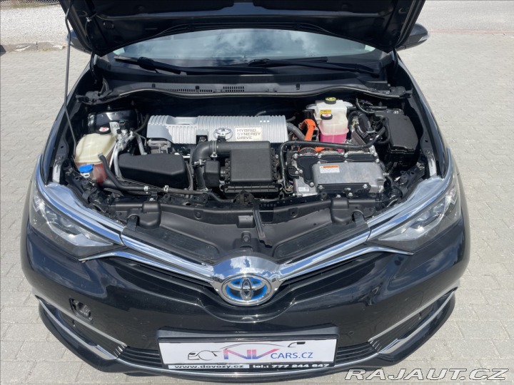 Toyota Auris 1,8 i 73kw Hybrid e-CVT b 2018