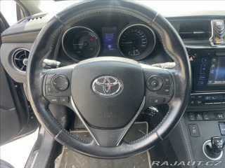 Toyota Auris 1,8 i 73kw Hybrid e-CVT b 2018