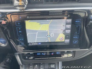 Toyota Auris 1,8 i 73kw Hybrid e-CVT b 2018