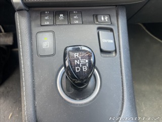 Toyota Auris 1,8 i 73kw Hybrid e-CVT b 2018