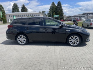 Toyota Auris 1,8 i 73kw Hybrid e-CVT b 2018