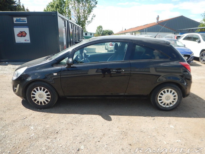 Opel Corsa 1.4i, KLIMA
