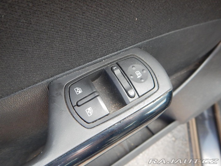 Opel Corsa 1.4i, KLIMA 2011