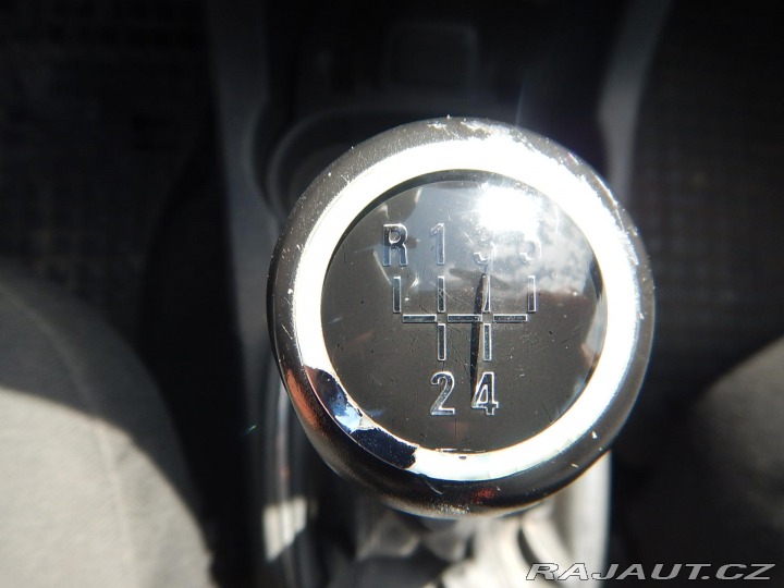 Opel Corsa 1.4i, KLIMA 2011