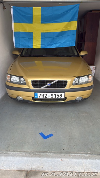 Volvo S60 S60 2.4-NOVÉ V ČR-2 MAJ. 2001