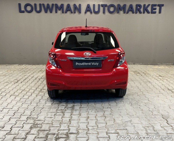 Toyota Yaris 1,0 VVT-i Active Smart 2013