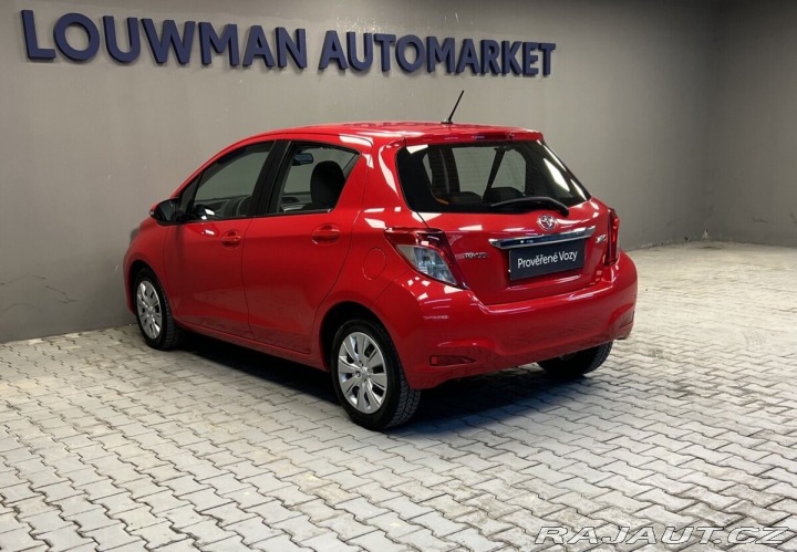 Toyota Yaris 1,0 VVT-i Active Smart 2013
