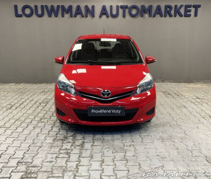 Toyota Yaris 1,0 VVT-i Active Smart 2013