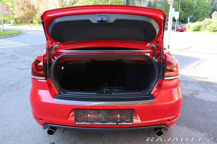Volkswagen Golf CABRIO GTI 2.0TSI DSG 155 2012