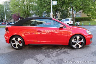 Volkswagen Golf CABRIO GTI 2.0TSI DSG 155 2012