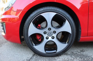 Volkswagen Golf CABRIO GTI 2.0TSI DSG 155 2012