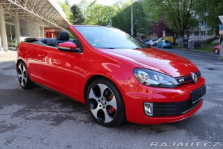 Volkswagen Golf CABRIO GTI 2.0TSI DSG 155 2012