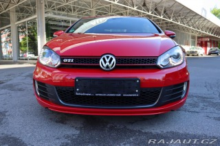 Volkswagen Golf CABRIO GTI 2.0TSI DSG 155 2012