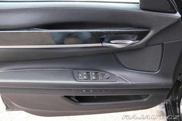BMW 7 730D XDRIVE F01 190kW 2015