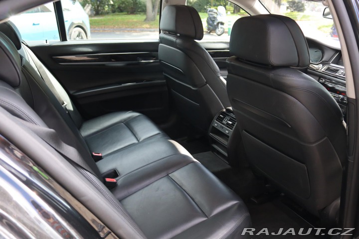 BMW 7 730D XDRIVE F01 190kW 2015