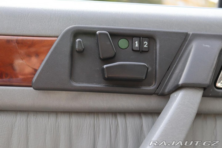 Mercedes-Benz 124 E320 CABRIO 162kW 1994 1994