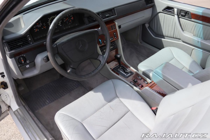 Mercedes-Benz 124 E320 CABRIO 162kW 1994 1994