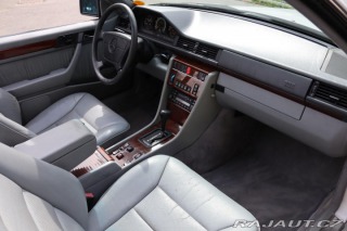 Mercedes-Benz 124 E320 CABRIO 162kW 1994 1994