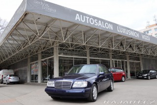 Mercedes-Benz 124 E420 V8 205kW