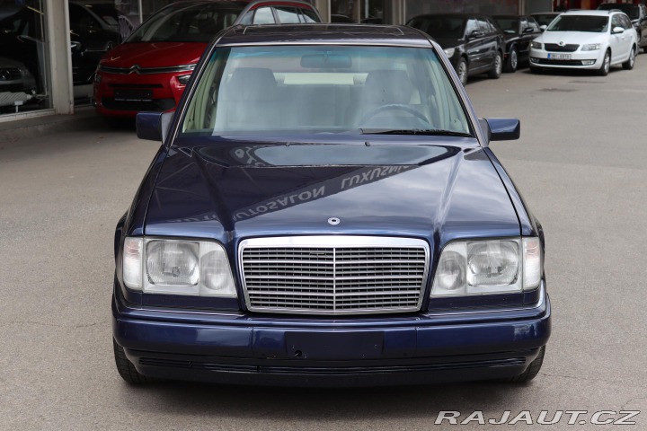 Mercedes-Benz 124 E420 V8 205kW 1995