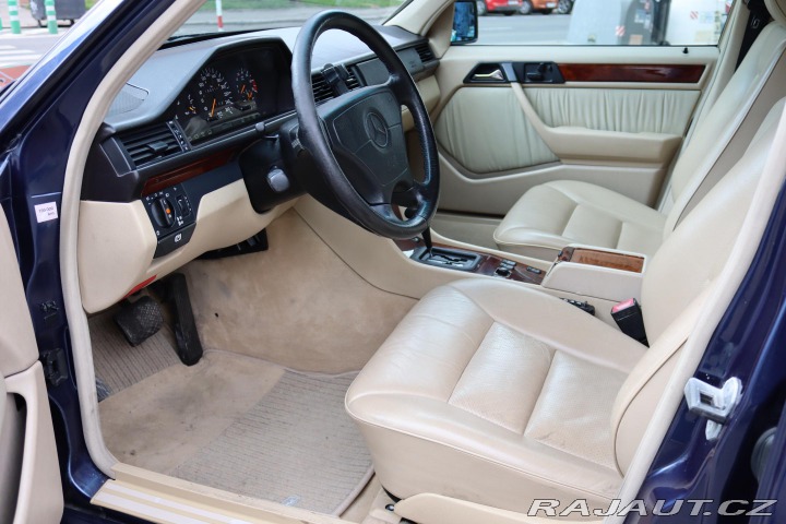 Mercedes-Benz 124 E420 V8 205kW 1995
