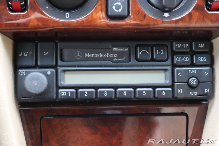 Mercedes-Benz 124 E420 V8 205kW 1995