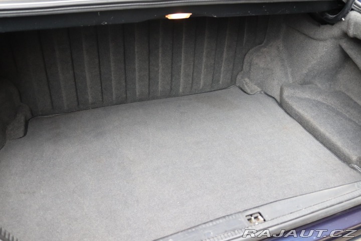 Mercedes-Benz 124 E420 V8 205kW 1995