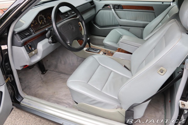 Mercedes-Benz 124 320CE 162kW 1994