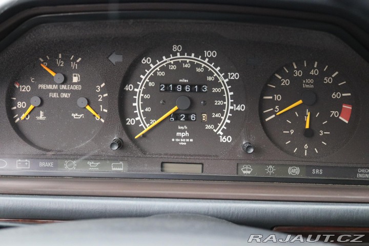 Mercedes-Benz 124 320CE 162kW 1994