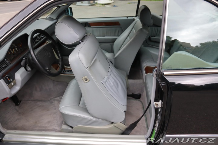 Mercedes-Benz 124 320CE 162kW 1994