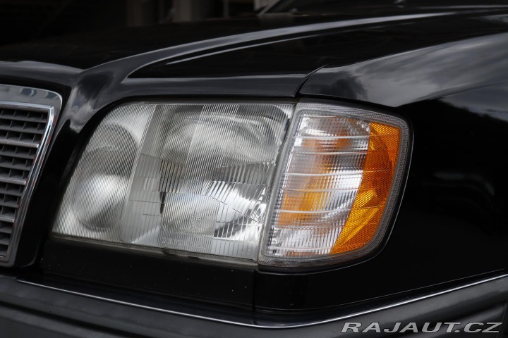 Mercedes-Benz 124 320CE 162kW 1994