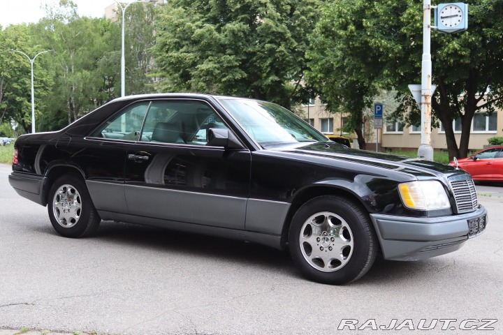 Mercedes-Benz 124 320CE 162kW 1994