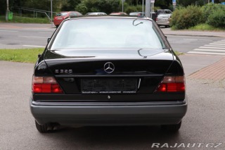 Mercedes-Benz 124 320CE 162kW 1994