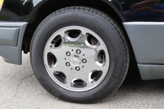 Mercedes-Benz 124 320CE 162kW 1994