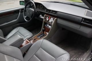 Mercedes-Benz 124 320CE 162kW 1994