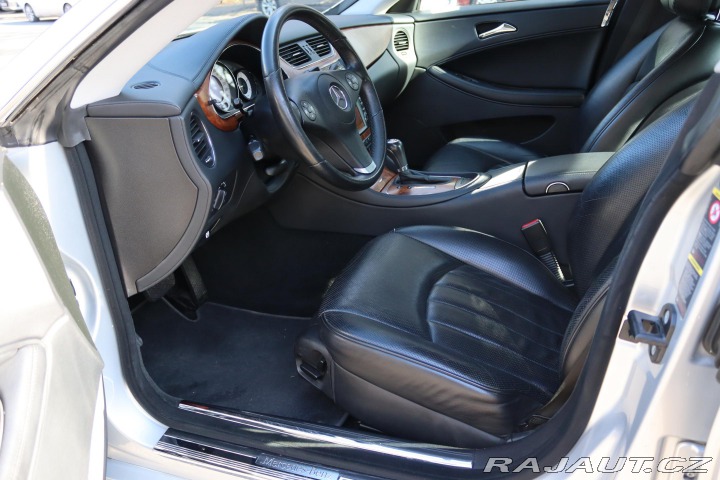 Mercedes-Benz CLS 320CDI 165kW 2008