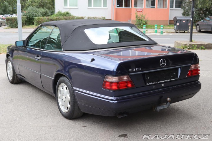 Mercedes-Benz 124 E320 CABRIO 162kW 1995