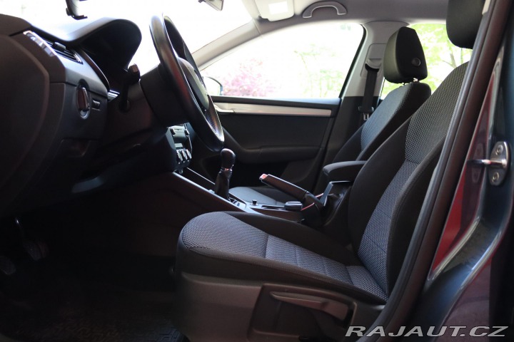 Škoda Octavia 1. majitel, servis jen Šk 2016
